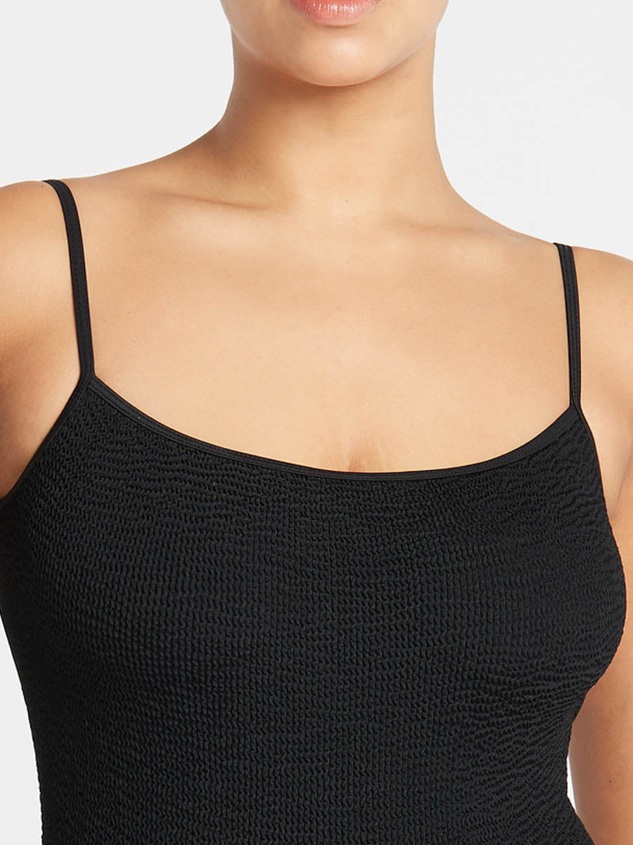 Bond-eye Eco Low Palace One Piece In Black