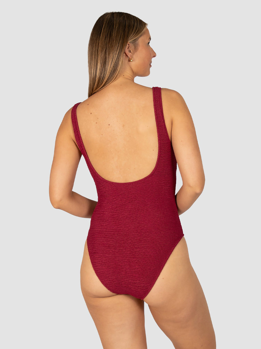 Baku Ibiza D/E Underwire One Piece In Scarlet