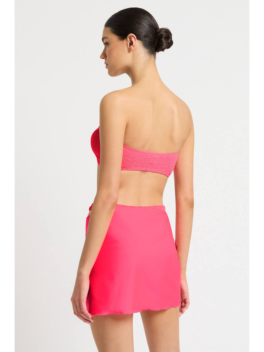 Bond-eye Jinx Sarong in Neon Azalea