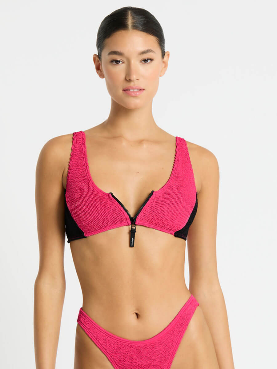 Bond-eye Splice Scout Crop Top in Raspberry/Black