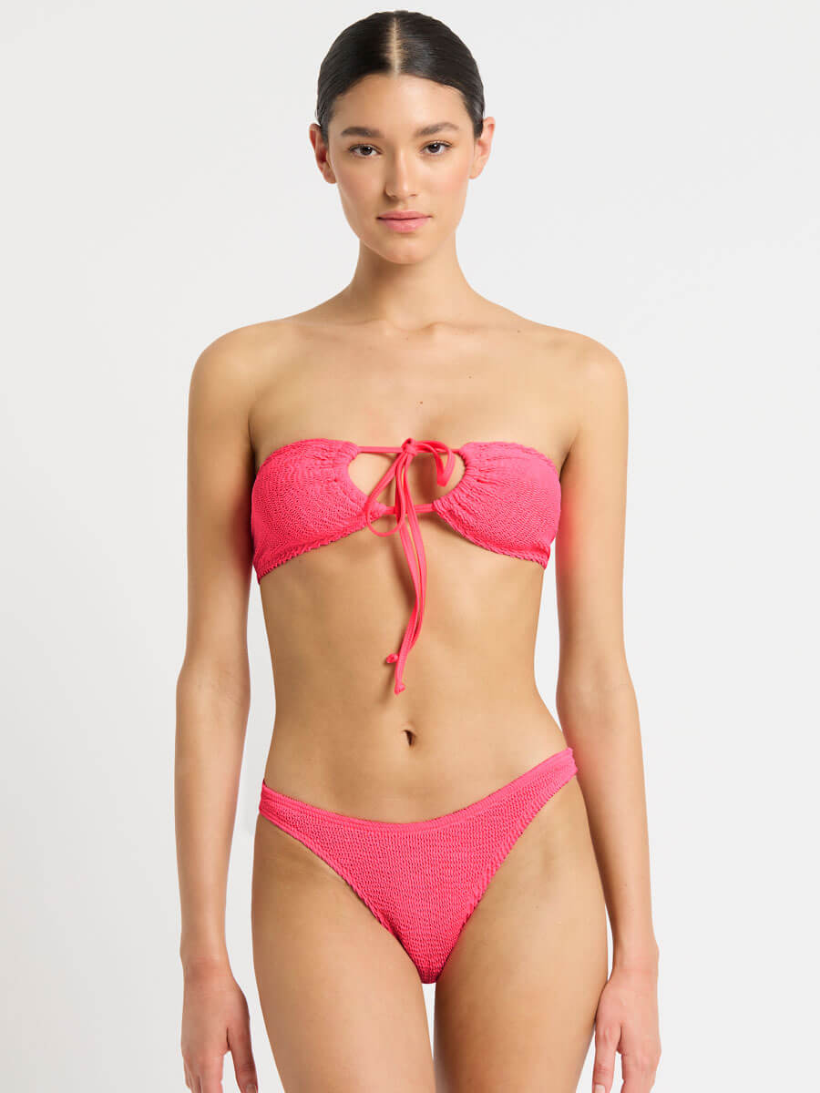 Bond-eye Jean Triangle in Neon Azalea