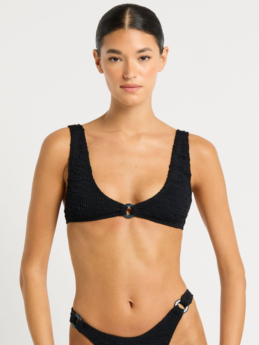 Bond-eye Ring Scout Crop Top in Black Tiger