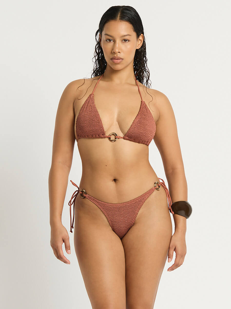 Bond-eye Ring Ingrid Triangle in Fawn