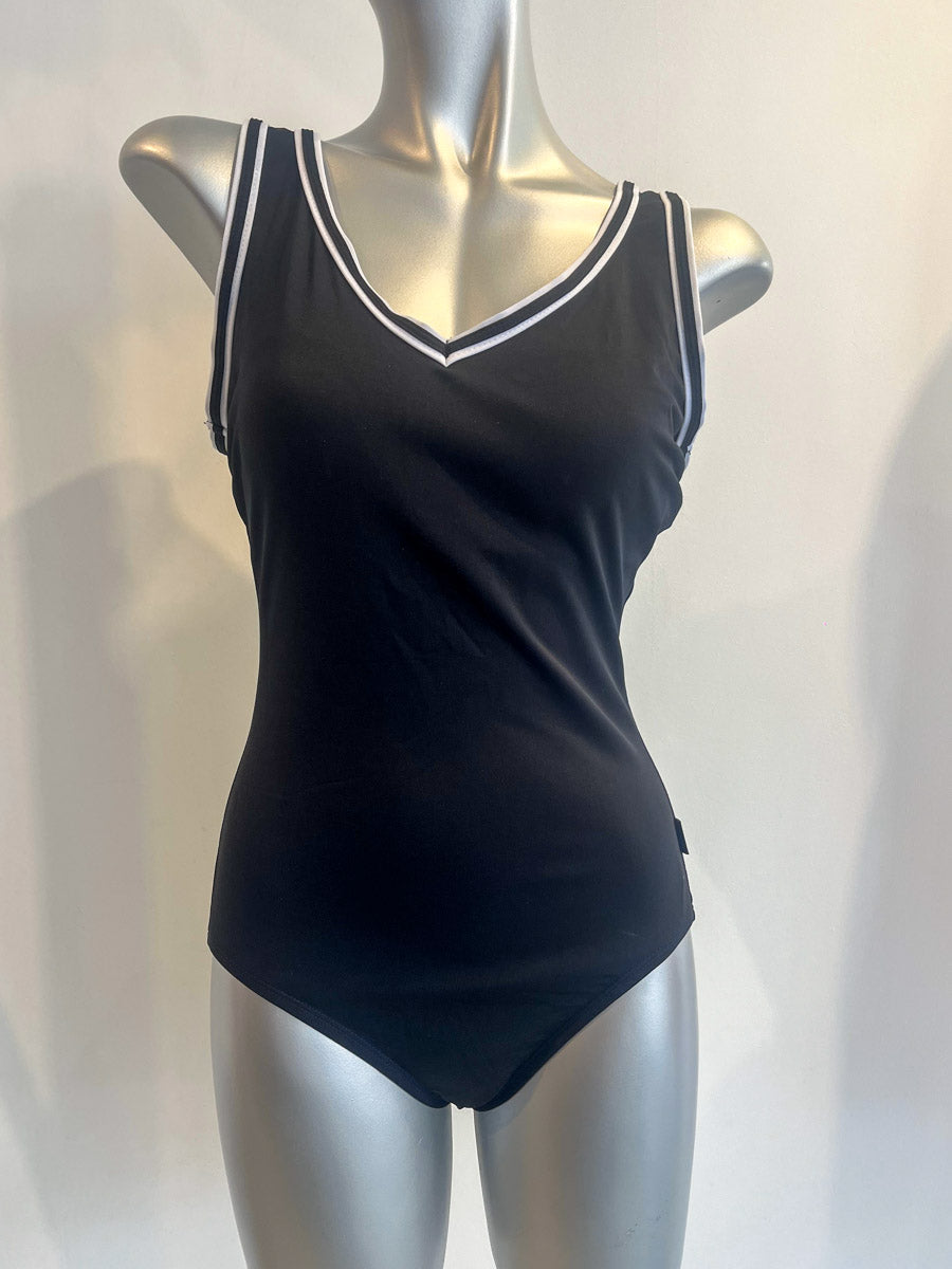 Finz One Piece V Neck V Back In Black/White