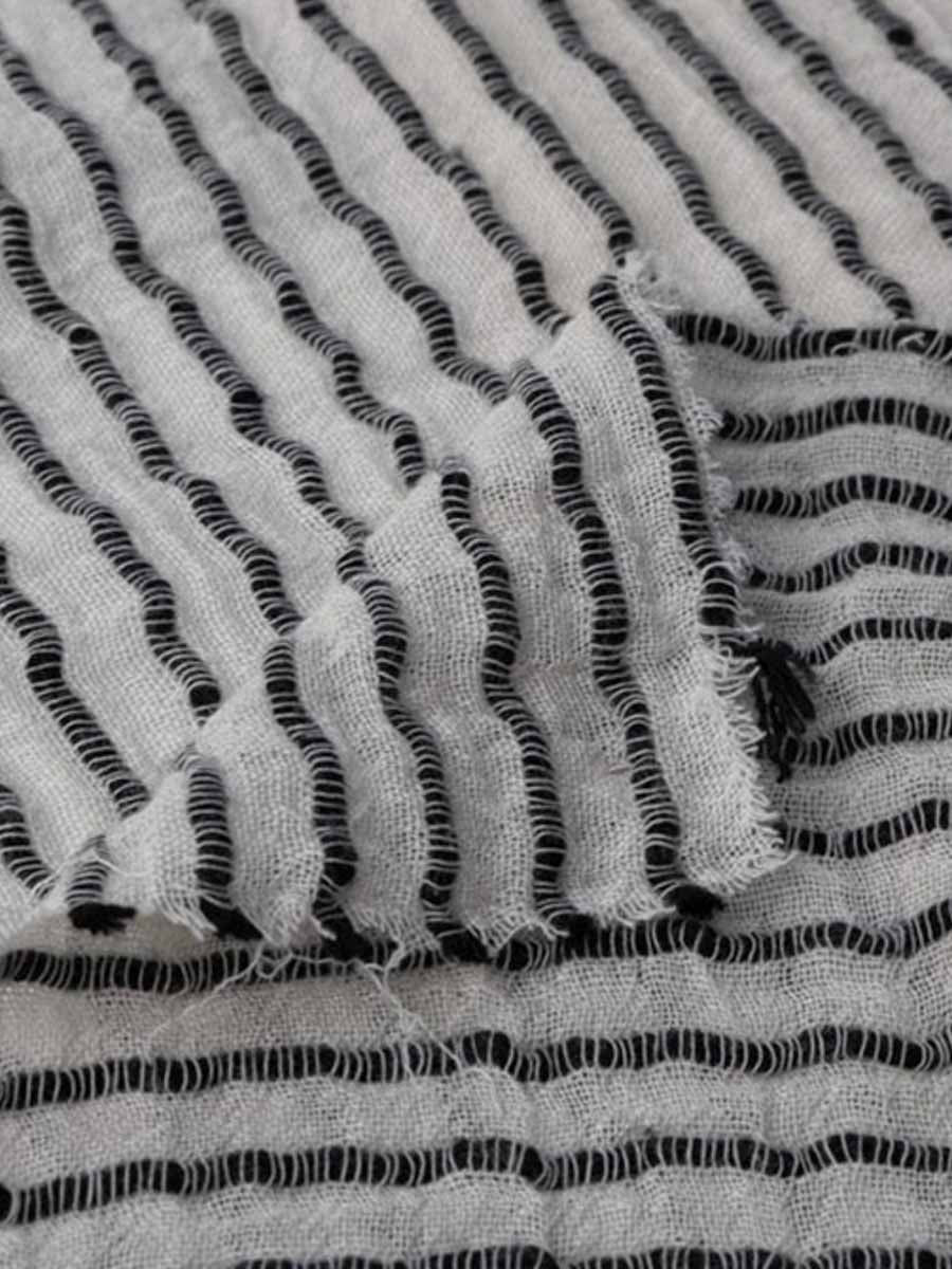 Handloom Ocean Short In Black Stripes