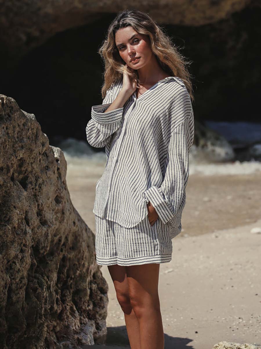 Handloom Ocean Short In Black Stripes