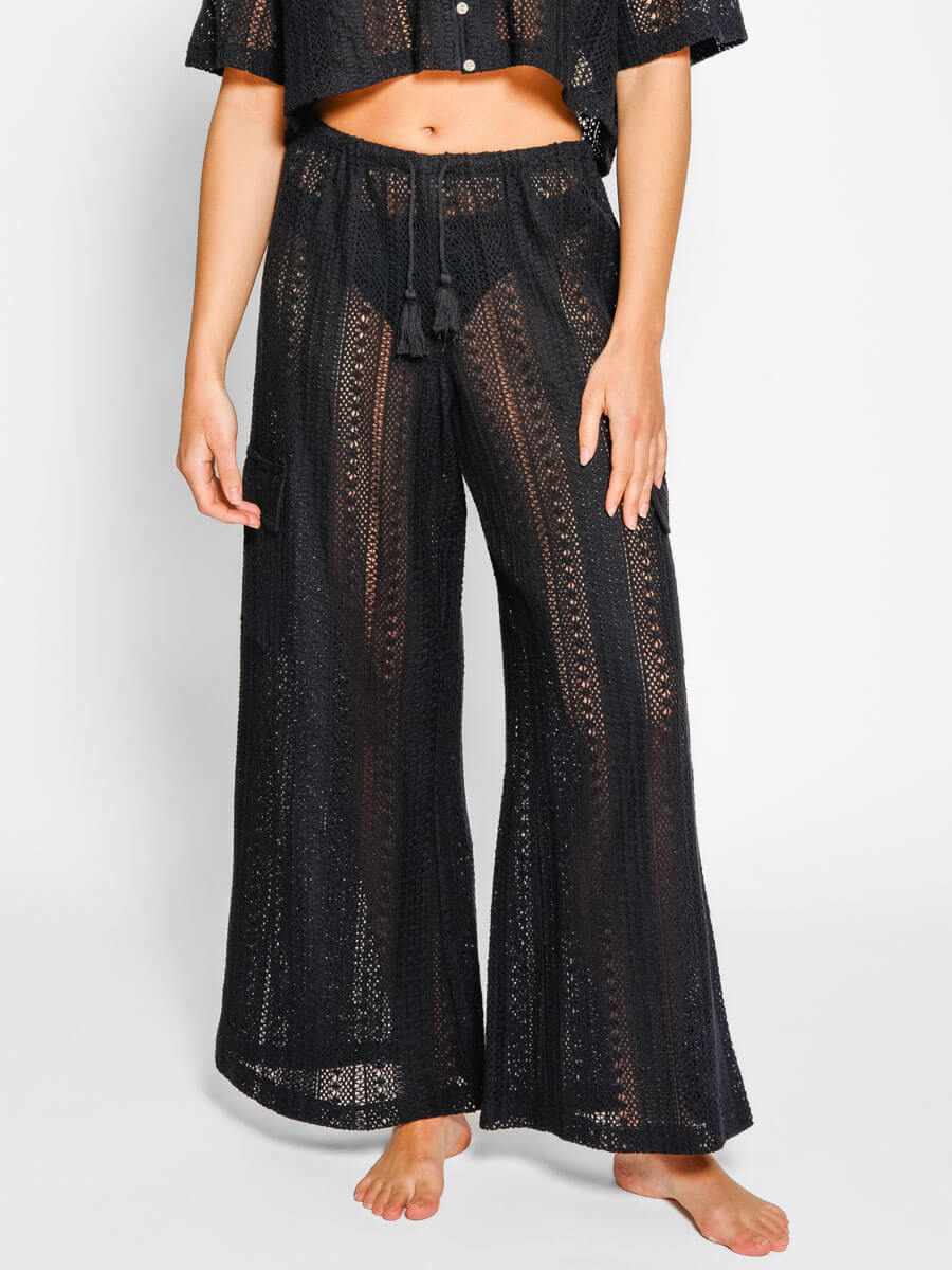 Koy Resort Amalfi Cargo Pants In Black