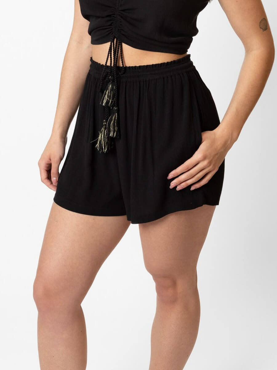 Koy Resort Miami Tie Front Short In Black