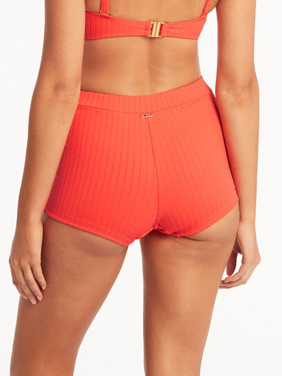 Sea Level Vesper Katie Boyleg in Tangerine