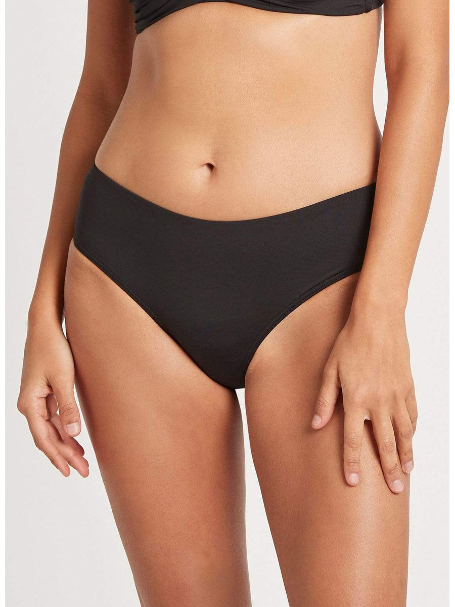 Sea Level Essentials Mid Bikini Bottom in Black