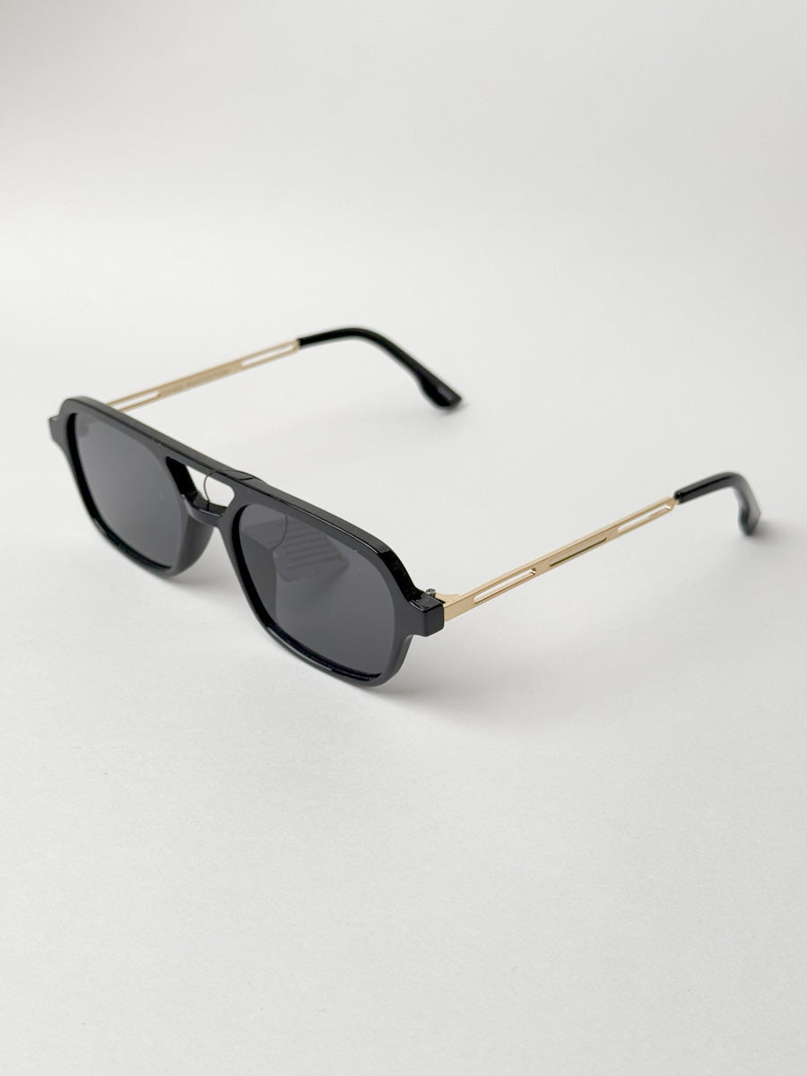 Mercury Belmundo In Black