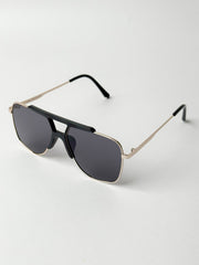 Mercury Racer Sport In Black, view 2, click to see full size