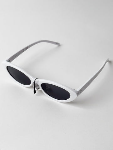 Mercury Monroe In White