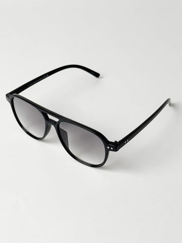 Bi-Plane in Black