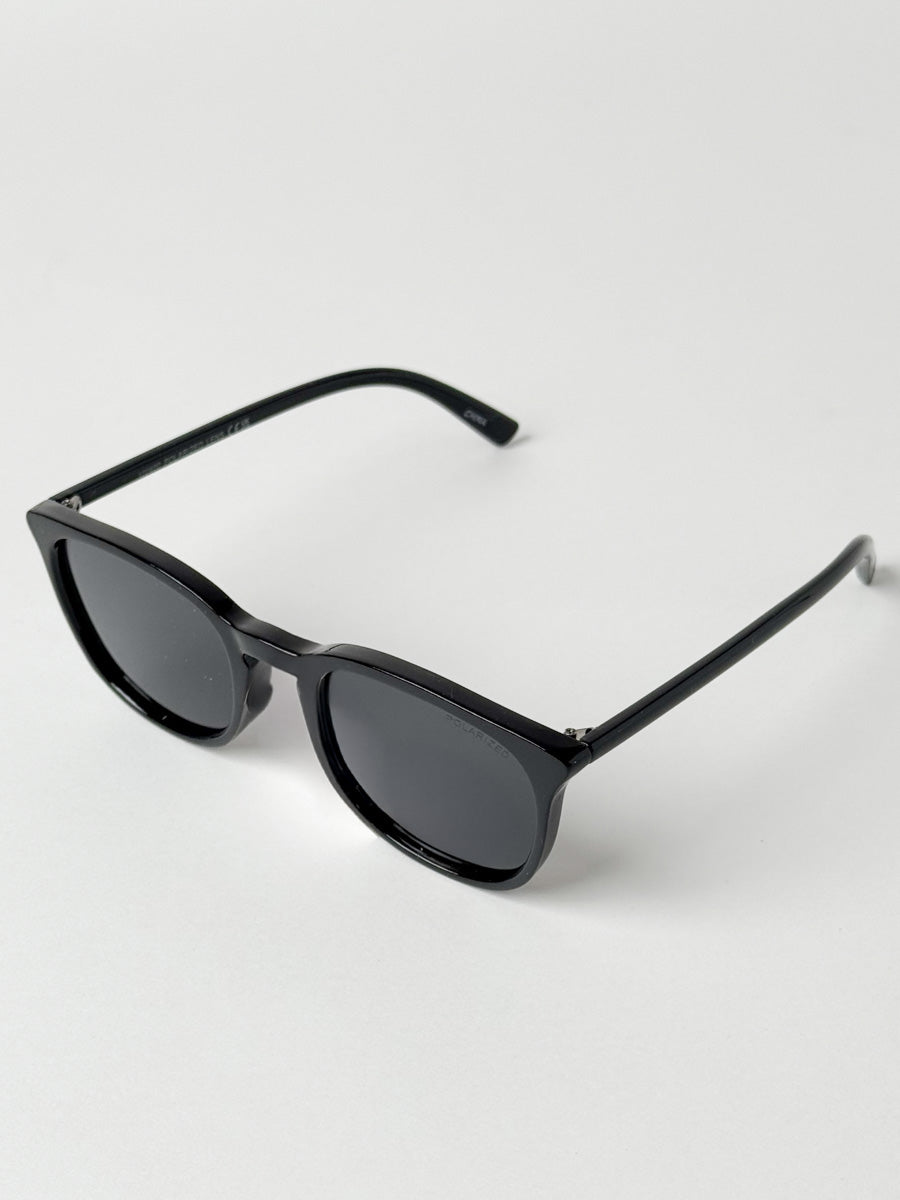 Hamptons in Black