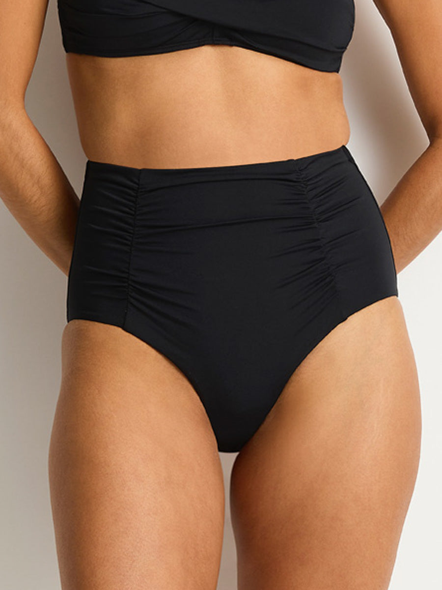 Essentials Super High Waist Pant in Black