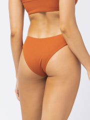 L*Space Ribbed Sandy Bottom Classic In Amber, view 2, click to see full size