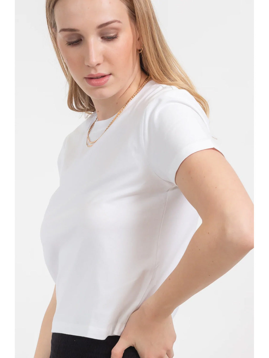 Koy Resort Essential Tee Cropped In White